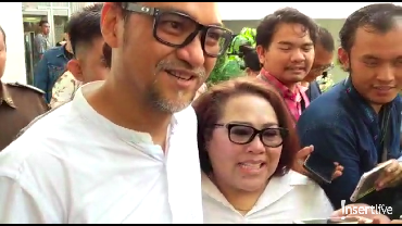 Cuek Lihat Nunung Kelabakan Biayai Keluarga, Iyan Bahas Nasihat Mertua