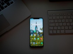 15 Aplikasi Tersembunyi di Ponsel yang Wajib Kamu Temukan dan Hapus