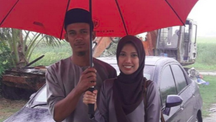 Azura Orkid, guru S2 yang viral karena menikah dengan sopir truk rupanya punya pesan untuk calon anaknya.