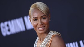 Jada Pinkett Smith dan Neil Patrick Akan Gabung 'Matrix 4'