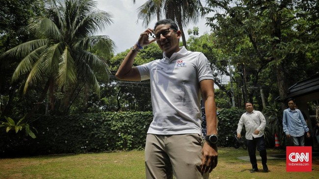 Sempat terpecah, Gerindra menurut Sandi kini solid setelah Ketua Umumnya, Prabowo Subianto mengumpulkan kader di Hambalang, Bogor.