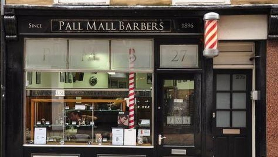 Ternyata ini sejarah mengerikan di balik tiang berputar di depan Barber Shop.