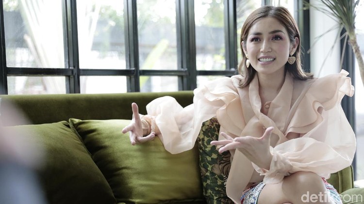 Jessica Iskandar saat ditemui di kediamannya.
