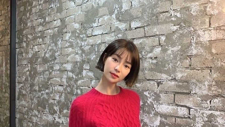 3 aktris Korea ini rela tampil vulgar di usia belia demi mencapai popularitas.