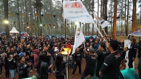 Suka Ria Penggemar Skutik di Tengah Hutan