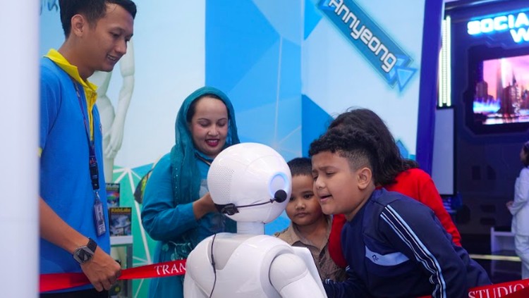 Di akhir pekan belum punya rencana pergi ke mana? Yuk ajak anak bermain sambil belajar di Trans Studio Cibubur.