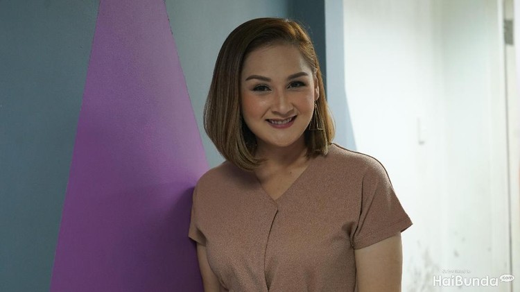 Mona Ratuliu