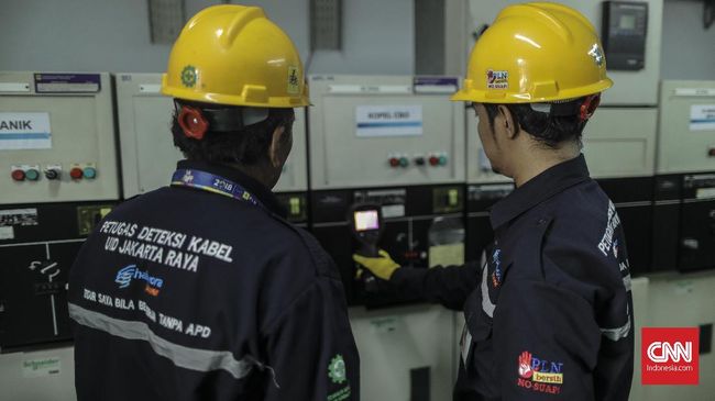 PLN soal Permintaan Tunda Bayar Listrik: Belum Bisa Bicara PLN mengaku belum bisa merespons permintaan industri tekstil terkait penundaan pembayaran listrik enam bulan ke depan.