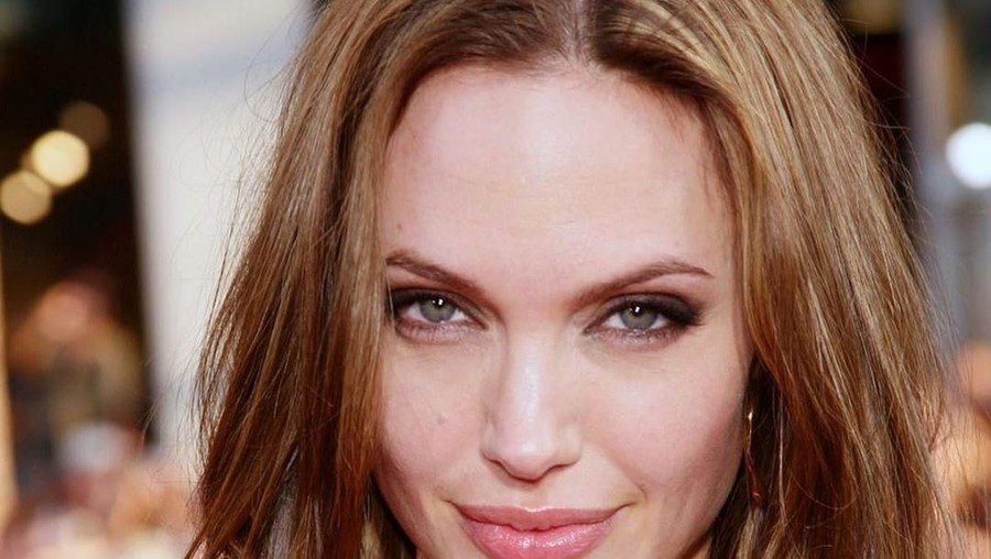 Selain penyanyi Duffy&comma; deretan artis Hollywood ini juga turut menjadi korban pelecehan seksual&period;