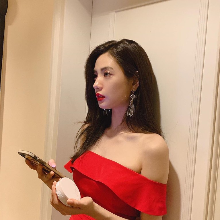 Miliki Bibir Seksi, 7 Artis Korea Ini Bikin Lutut Lemas Berikut ini sederet artis asal Korea Selatan yang miliki bibir seksi versi Insertlive, siapa saja mereka?