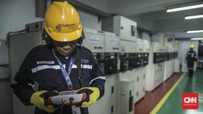 PLN akan memberikan token untuk pelanggan prabayar 450 VA dan 900 VA subsidi menikmati listrik gratis selama tiga bulan.