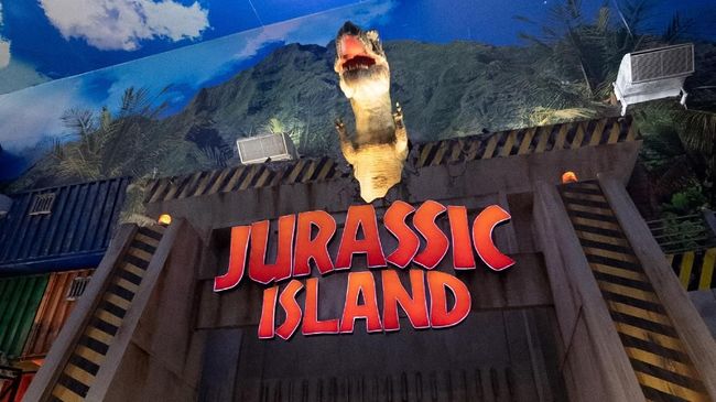 Bertepatan dengan HUT Transmedia ke-18, Trans Studio Cibubur akan menggelar panggung mewah dan mendatangkan deretan artis papan atas.