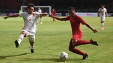 FOTO: Timnas Indonesia U-19 Hajar China 3-1 Timnas Indonesia U-19 tampil apik saat menghajar China 3-1 pada laga uji coba di Stadion Gelora Bung Tomo, Surabaya, Kamis (17/10).