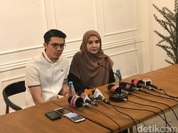Jadi Orang Tua, Zaskia Sungkar-Irwansyah Bersyukur Diberi Kepercayaan