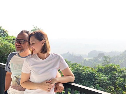 Suka Sejak Awal Bertemu, Mona & Indra Harus Tunggu 5 Tahun untuk Nikah