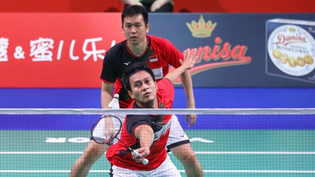 Mohammad Ahsan/Hendra Setiawan berhasil lolos ke perempat final Hong Kong Open 2019 setelah menang atas Wahyu Nayaka/Ade Yusuf