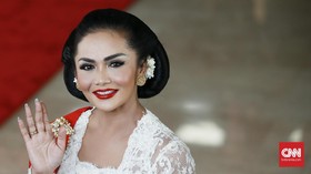 LSM Respons KD: Gaji Anggota DPR Buat Manja, Kinerja Buruk