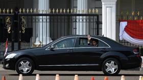 Poyuono soal Presiden 3 Periode: Jokowi Belum Tentu Menang