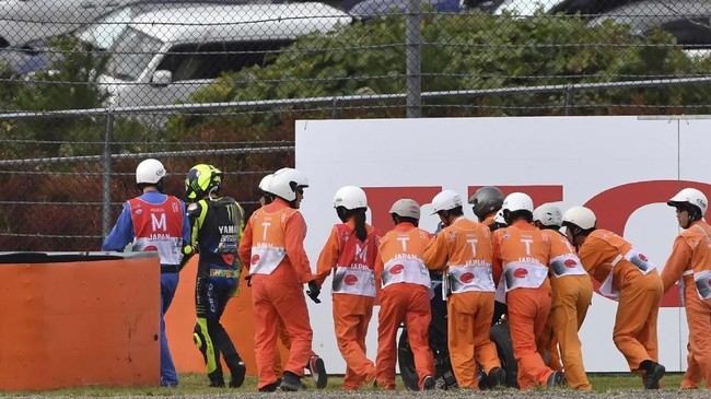 Valentino Rossi Cemburu melihat sukses Marc Marquez yang meraih kemenangan pada balapan MotoGP Jepang 2019.