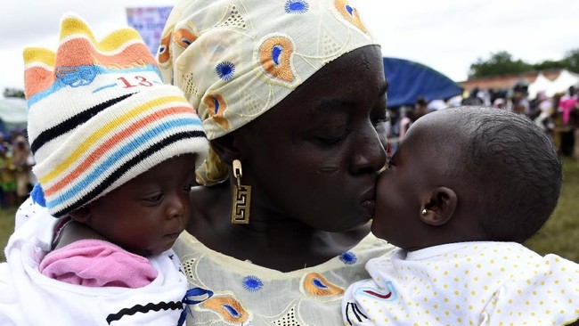 FOTO: Festival Anak Kembar di Nigeria