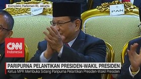 VIDEO: Ketua MPR Berpantun Untuk Prabowo di Pelantikan