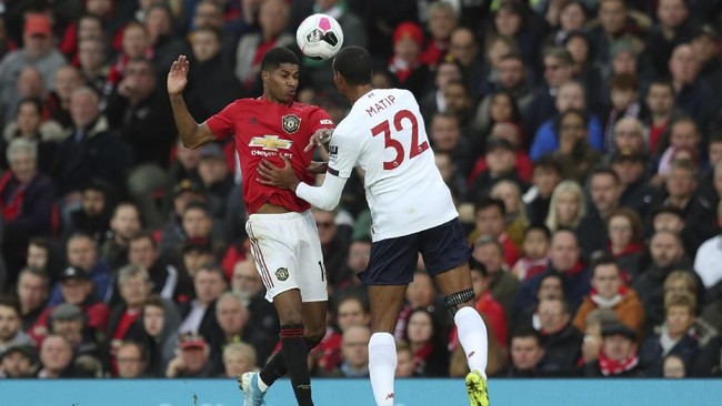 Liverpool diuntungkan jadwal pertandingan sebelum melawan Manchester United pada pekan ke-23 Liga Inggris di Stadion Anfield, Minggu (19/1) malam.