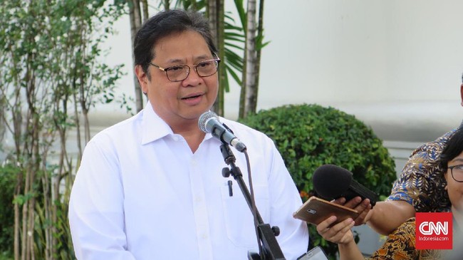 Menko Airlangga meyakini 2021 tahun penuh peluang usai Indeks Harga Saham Gabungan (IHSG) kembali ke level sebelum pandemi covid-19.