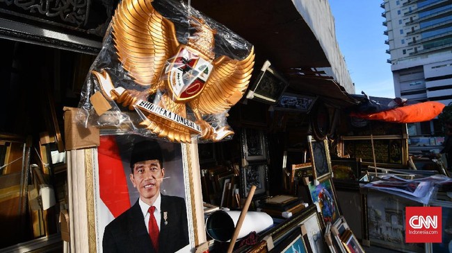 Anggota Fraksi Demokrat menganggap perpanjangan masa jabatan presiden hingga tiga periode memunculkan kekuasaan otoriter.