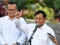 Luhut Sebut Prabowo Tepat Jabat Menteri Pertahanan