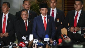 Jokowi Tunjuk ST Burhanuddin sebagai Jaksa Agung