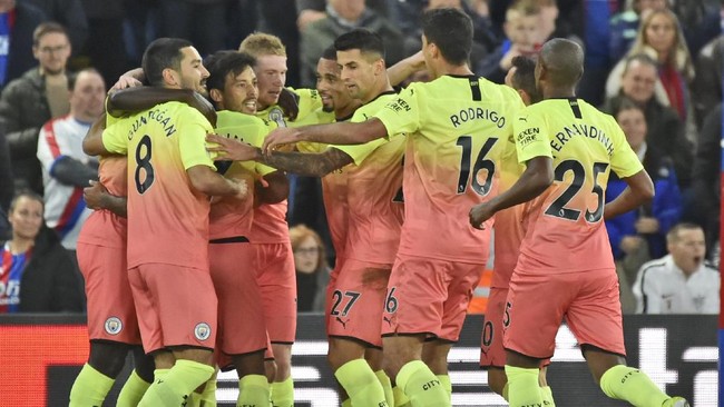 Manajer Manchester City Pep Guardiola menyatakan timnya masih belum menunjukkan permainan sebagai tim yang layak juara Liga Champions.