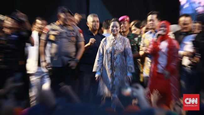 Salah satu kementerian yang berubah nama adalah Kemendikbud menjadi Kemendibuddikti karena akan kembali menangani pendidikan tinggi.