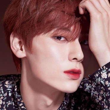 Minhyun NU'EST Siapkan Kejutan Spesial di Kencan Online bareng Fans