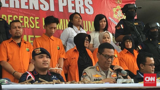Dari dua orang pendana bom ketapel untuk menggagalkan pelantikan presiden, salah satunya diketahui bekas relawan salah satu capres Pilpres 2019.