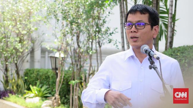Usai sejumlah seleb mengisiasi penggalangan dana secara mandiri membantu penanganan corona, Menparekraf Wishnutama mengapresiasi dan mengucapkan terima kasih.
