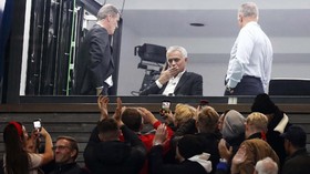 FOTO: MU vs Liverpool Imbang di Hadapan Mourinho