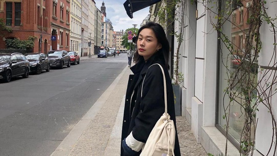 Apa Kabar Model Wanita yang Sempat 'Ditaksir' oleh Semua Member BTS? Kabar terkini Go Sohyun, model wanita di video musik BTS.