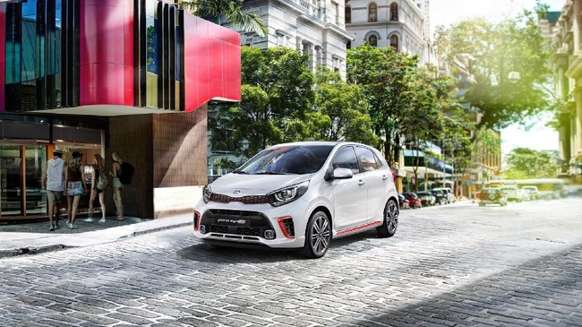 Di situs resmi Kia terpampang generasi terbaru Picanto, mobil ini dipercaya menjadi produk pertama yang dijual Kreta Indo Artha.