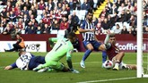 FOTO: Rekap Hasil Liga Inggris Pekan Kesembilan Sembilan pertandingan pekan kesembilan di Liga Inggris sudah berlangsung sejak Sabtu (19/10) hingga Minggu (20/10).