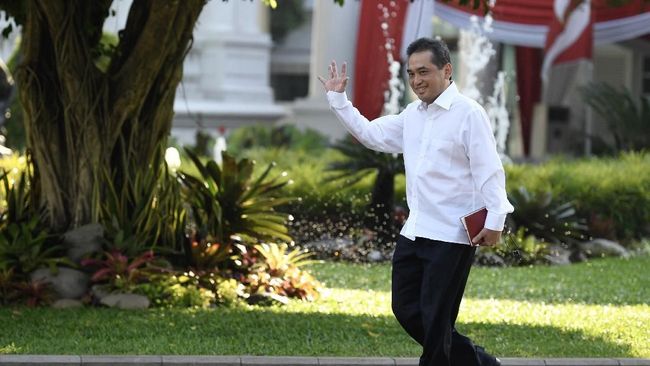 Mendag Proyeksi Perdagangan Dunia Minus 10,4 Persen Menteri Perdagangan Agus Suparmanto meramalkan pertumbuhan perdagangan dunia akan terkontraksi 10,4 persen pada tahun ini.
