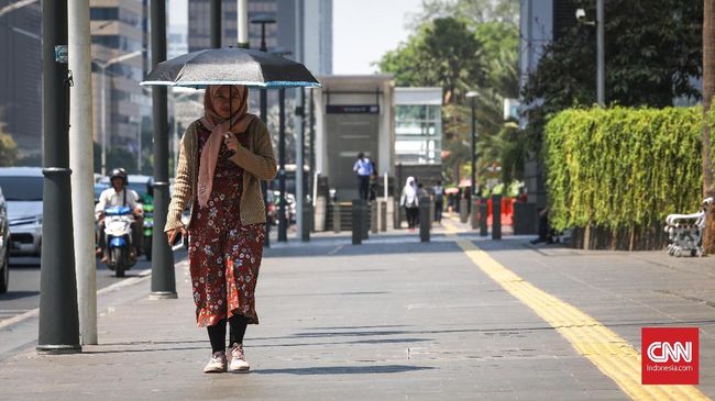 Jabodetabek diselimuti suhu panas yang cukup ekstrem dalam beberapa hari terakhir. Berikut penyebabnya.