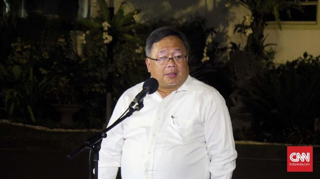 Anggota Majelis Wali Amanat (MWA) Universitas Indonesia (UI) Bambang Brodjonegoro memastikan akan ada pembahasan di tingkat MWA soal Rektor Ari Kuncoro.