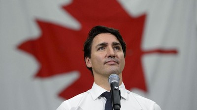 PM Kanada Trudeau Minggat dari Kafe usai Digeruduk Massa Pro-Palestina Massa pro-Palestina menggeruduk sebuah kafe yang didatangi Perdana Menteri Kanada Justin Trudeau hingga sang PM terpaksa keluar dari tempat itu.