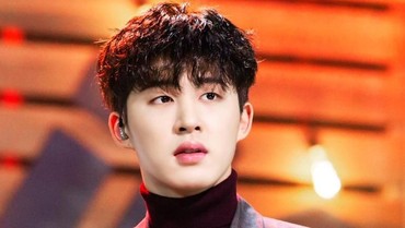 img-title Inikah Sinyal B.I Eks iKON Kembali Eksis di Musik?