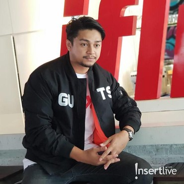 Cerita Deva Mahenra Berperan di Serial 'Kisah Tanah Jawa'