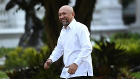 Teten Masduki, Anak Juragan Tepung Jadi Pembantu Jokowi