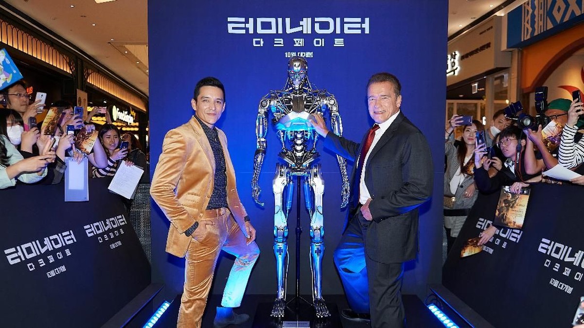 Para pemain film Terminator&colon; Dark Fate baru saja melangsungkan konferensi pers di Korea Selatan&comma; Senin &lpar;21&sol;10&rpar; kemarin&period; Mereka antusias melihat penggemarnya&period;