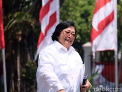 Menteri LHK Ikut Rapat Bareng Jokowi di Istana soal Perhutanan Sosial
