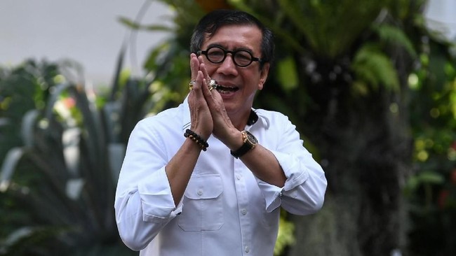 Yasonna Laoly meminta maaf atas ucapannya terkait pernyataannya tentang Tanjung Priok. "Saya tidak punya maksud menyinggung," kata Yasonna.