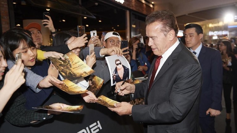 Para bintang film Terminator: Dark Fate hadir di Korea Selatan dalam rangka mempromosikan film tersebut di Asia. 